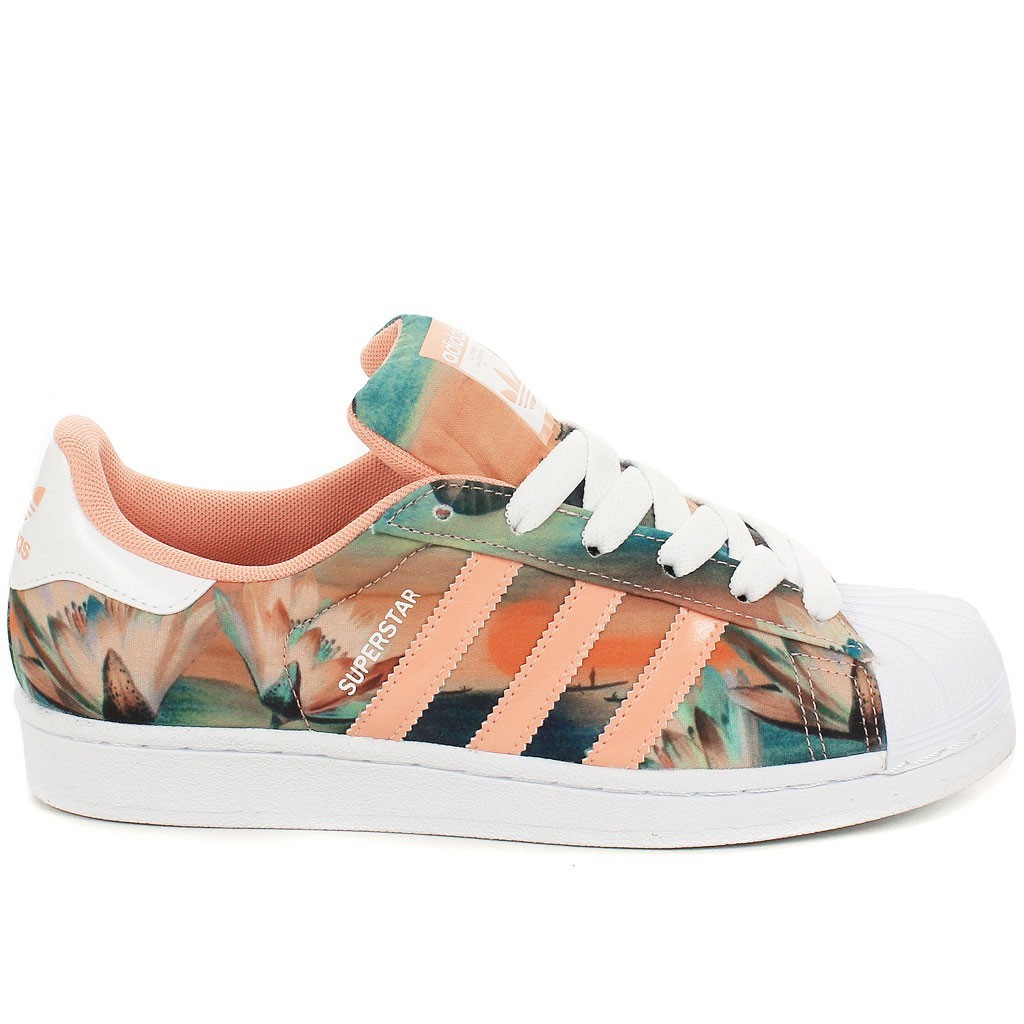 basket adidas fleuri femme